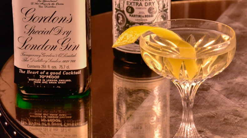 Photo: Connaught Bar